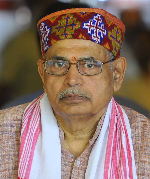 RSSorg's tweet photo. राष्ट्रीय स्वयंसेवक संघ के वरिष्ठ प्रचारक श्री मदन दास देवी जी का आज प्रातः 5.00 बजे बेंगलुरू के राष्ट्रोत्थान अस्पताल में देहावसान हो गया। वे 81 वर्ष के थे। वे राष्ट्रीय स्वयंसेवक संघ के सह सरकार्यवाह, अखिल भारतीय विद्यार्थी परिषद के अखिल भारतीय संगठन मंत्री के दायित्व पर रहे थे। 
उनका पार्थिव शरीर अंतिम दर्शन के लिए आज दोपहर 1.30 बजे से 4.00 बजे तक संघ के प्रान्त कार्यालय 'केशव कृपा' (बेंगलूरू) में रखा जाएगा। अन्तिम संस्कार मंगलवार, 25 जुलाई को प्रातः 11.00 बजे पुणे (महाराष्ट्र) में किया जाएगा।