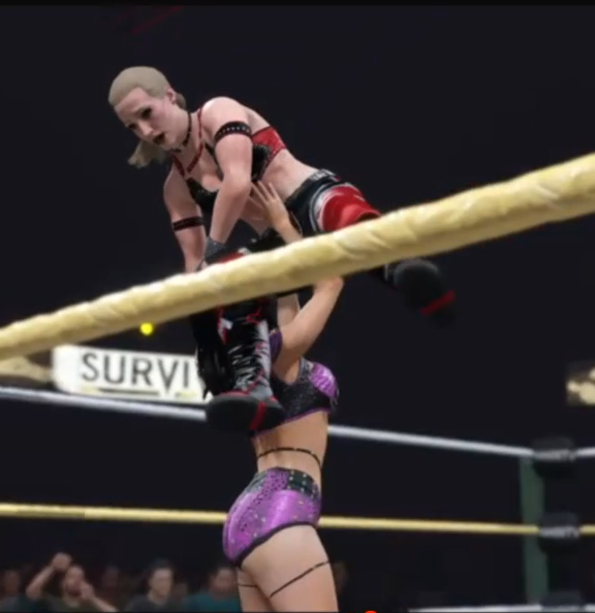 mewing1992's tweet photo. Welp, I guess I wasn't focus enough at PCW, my mind was on that Title over at TWU, I even forgot my swim suit, I love the Beach. I'm the new TWU Women's World Champion, WOO!!! https://t.co/lR5BFIvcoT