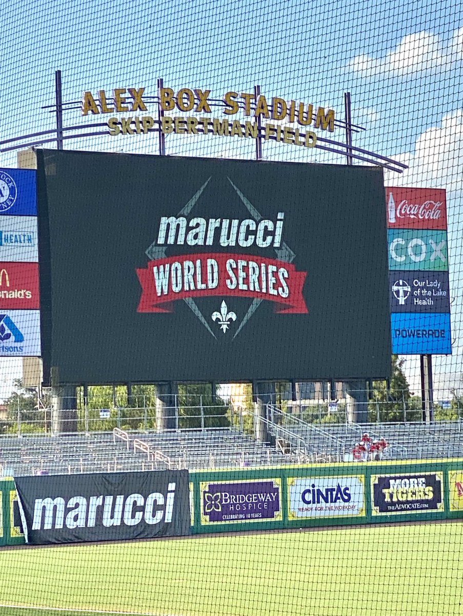 dandavison19's tweet photo. What an amazing experience today! We got to be part of the Marucci World Series opening ceremonies. Never thought I’d be standing on the field of the College World Series Champs. Thanks to @T3_Warhawks for making this all possible. Games start tomorrow. Go Warhawks!!! https://t.co/beko5uUz4t
