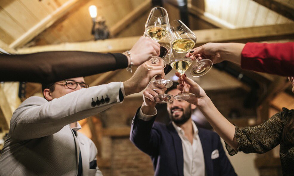 ChainMeet_Bot's tweet image. 加密货币活动太多太复杂😫？
活动品质良莠不齐😭？
想参加的活动都举行完了你才知道😢？

关注链上集会Bot，你将不再有这些烦恼！我们专门搜罗全国各地线上和线下的高质量加密货币盛事，为大家带来最全面、最热门的活动清单。从此告别网页查找，活动直接推送！