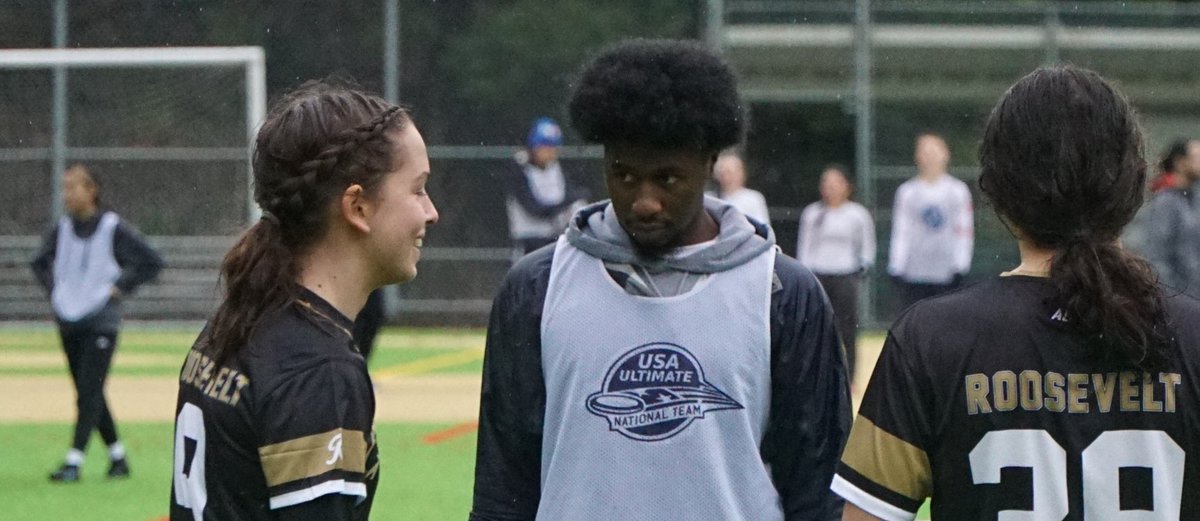 A Glimmering Wreck tweet media