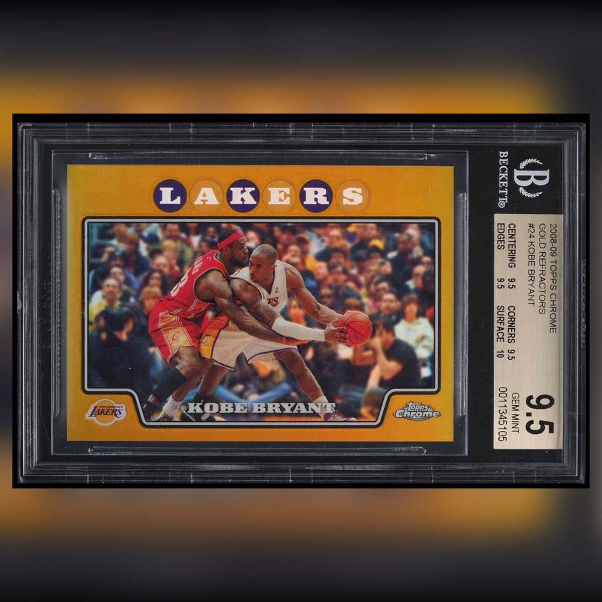 The countdown continues… the #13 best item in my collection.
Kobe Bryant 2008-09 Topps Chrome Gold Refractor (w/ LeBron James)
A few thoughts on this one - (1/) https://t.co/ff7r16IO7N