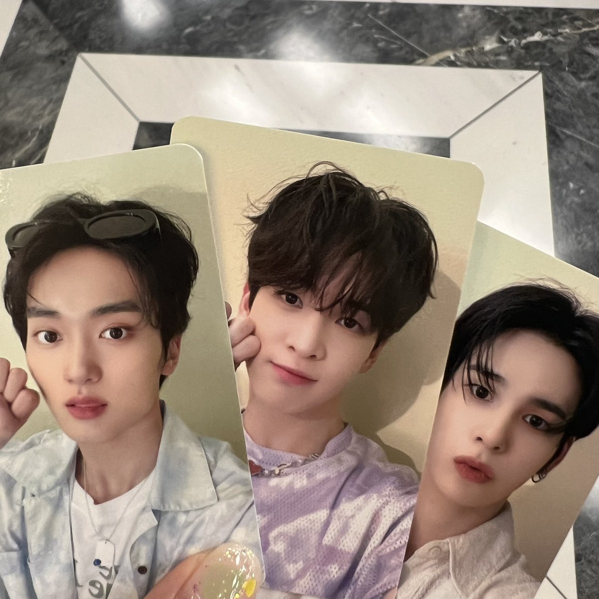 BBBBBBBuing's tweet photo. 크래비티 크크루 팝업 교환 구해요

저 : 2차 태영 앨런 세림
님 : 2차 우빈

지금 현장입니다 
프로필 옵챗 주세요!!! https://t.co/Y4vSaiq7Kg