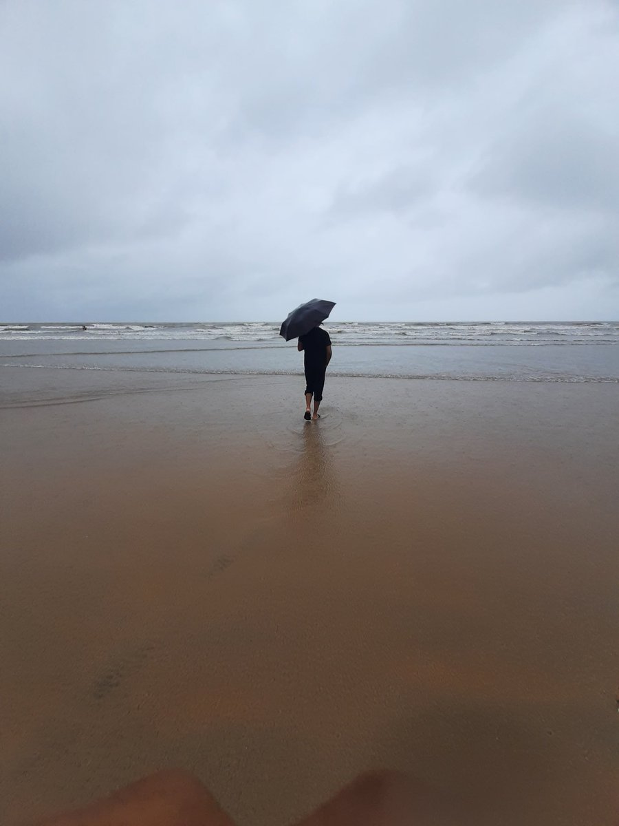 dennature23's tweet photo. Sometimes you need to be alone. Not to be lonely, but to enjoy your free time being yourself.” ~ #alone #nature #NatureBeauty #Love https://t.co/VxPc3oXJaE