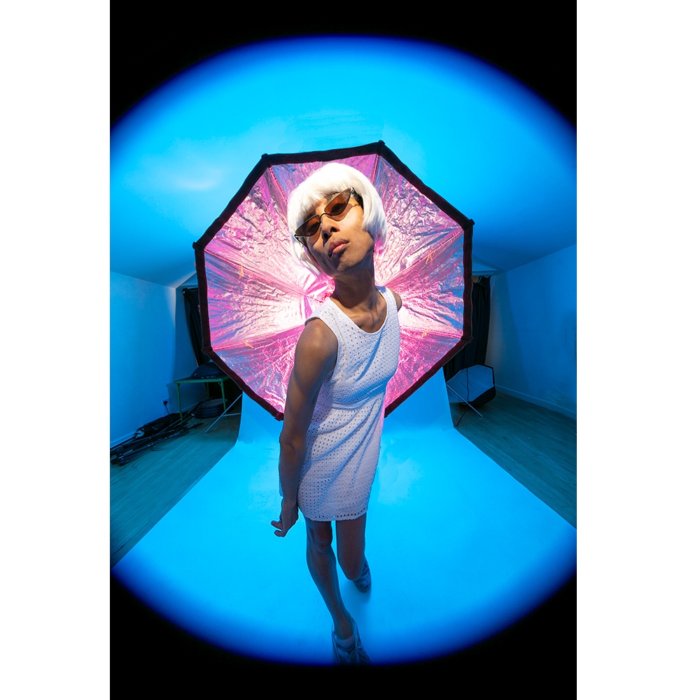 nickgregan's tweet image. A super wide angle (10mm) shot was taken at one of my photography workshops working on the editorial fashion feel.
-
#photographyworkshop #learnstudio;ihjting #photographytutorial #fashionphotography #lovefashion #style