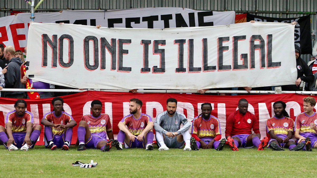 Clapton CFC (@claptoncfc) on Twitter photo Support our good friends <a href="/Right_to_Remain/">Right to Remain</a> and their work fighting for the rights of migrants.
The government has just passed a draconian new law that basically bans the right to claim asylum.
We say: #NoOneIsIllegal Support our good friends <a href="/Right_to_Remain/">Right to Remain</a> and their work fighting for the rights of migrants.
The government has just passed a draconian new law that basically bans the right to claim asylum.
We say: #NoOneIsIllegal