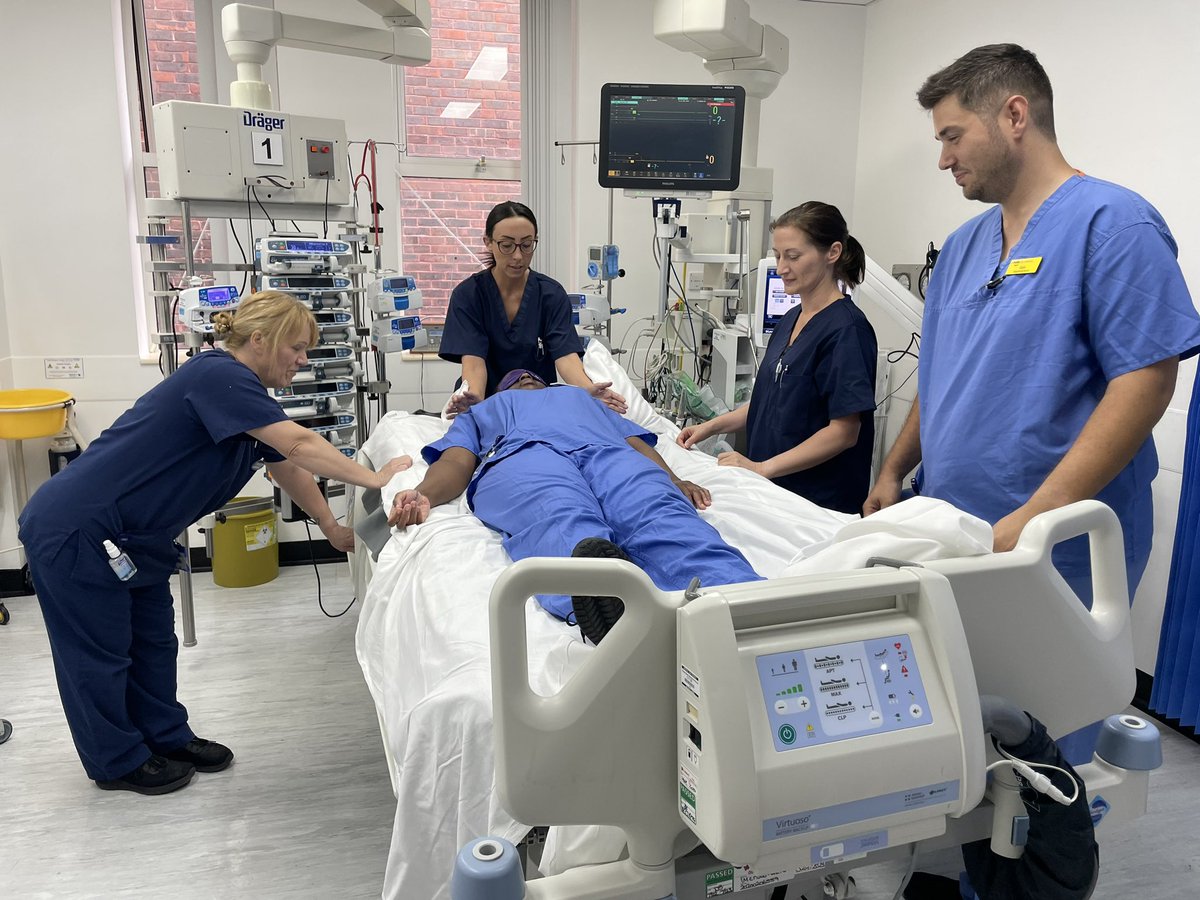 CriticalCareWWL's tweet photo. Rehab Session 🏥
With consent our ICU team had a brief insight into what our patients experience.
- Sensory deprivation
- Loss of control
- Fear
The sessions highlighted the importance of:
- Communication
- Autonomy
- Reassurance
#rehablegends #ICUsteps #criticalcare https://t.co/zhpjRzQfWt