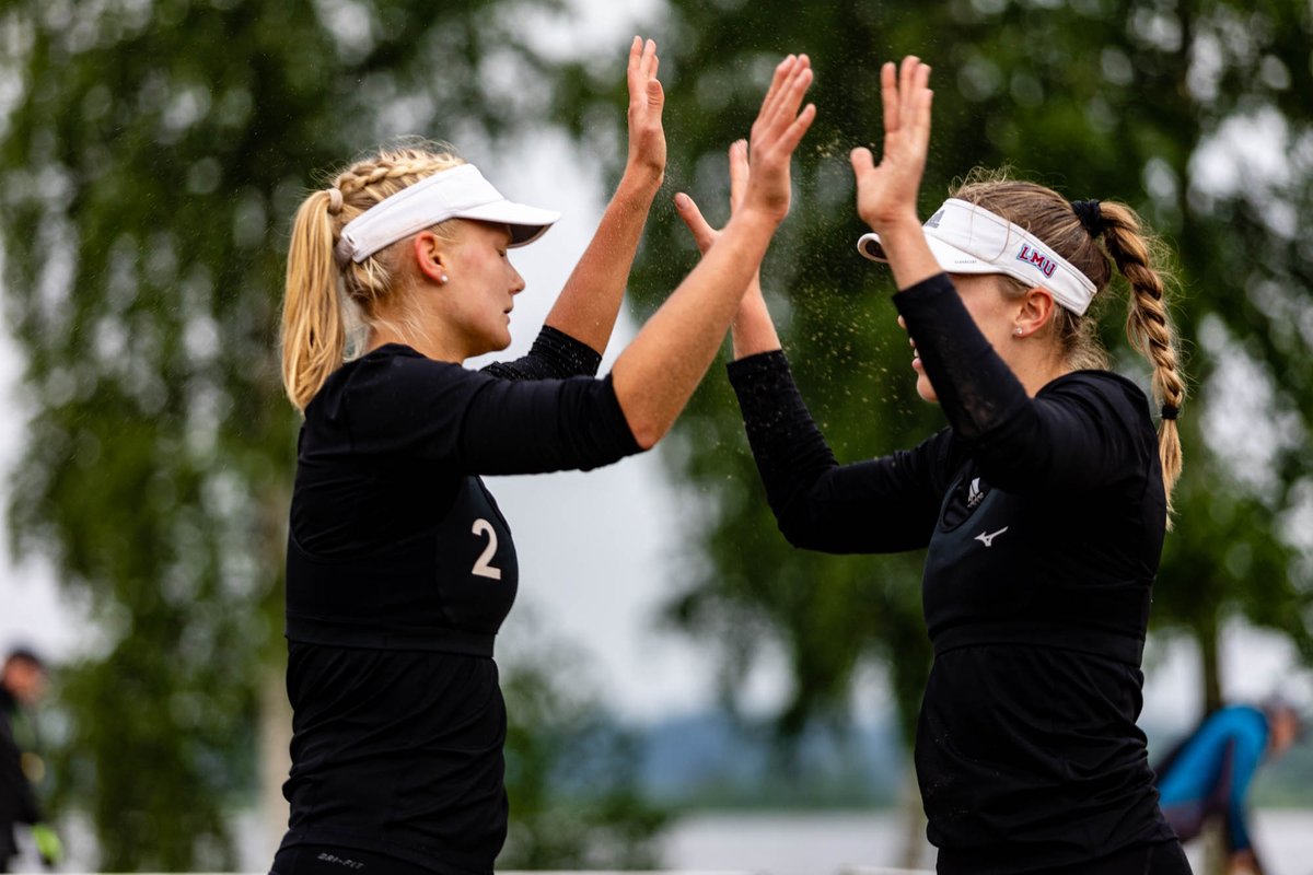 Beach volley Suomi (@bvsuomi) on Twitter photo Sastamalasta on tullut beach volleyn SM-kiertueen vakiopelipaikka ja taas Kaalisaaressa nÀhdÀÀn maan lajieliittiÀ tulevana viikonloppuna. Sastamala Openia on pelattu vuodesta 2016 lÀhtien.
Lue ketÀ on mukana Kaalisaaren auringon alla
lentopallo.fi/uutiset/biitsiâŠ
<a href="/VaLePaSastamala/">VaLePaSastamala</a> Sastamalasta on tullut beach volleyn SM-kiertueen vakiopelipaikka ja taas Kaalisaaressa nÀhdÀÀn maan lajieliittiÀ tulevana viikonloppuna. Sastamala Openia on pelattu vuodesta 2016 lÀhtien.
Lue ketÀ on mukana Kaalisaaren auringon alla
lentopallo.fi/uutiset/biitsiâŠ
<a href="/VaLePaSastamala/">VaLePaSastamala</a>