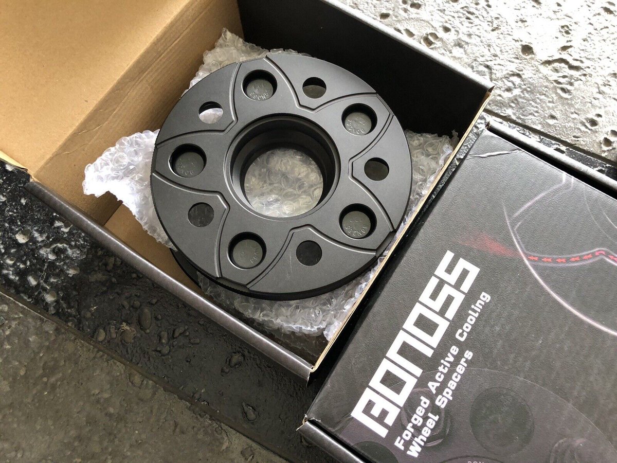 bonoss_wall's tweet image. #teslamodely #teslamodelyperformance #teslay #bonoss 20mm Active Cooling Wheel Spacers front and rear