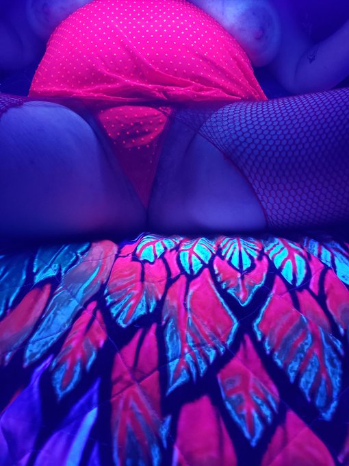 Who wants to see the videos from this set??  #nsfw #blacklight #bigtits #red #cumplaywithme https://t<a href="/tag/nsfw"class="tags">#nsfw</a><a href="/tag/red"class="tags"><span>#red</span></a><a href="/tag/blacklight"class="tags"><span>#blacklight</span></a><a href="/tag/bigtits"class="tags"><span>#bigtits</span></a><a href="/tag/cumplaywithme"class="tags"><span>#cumplaywithme</span></a>