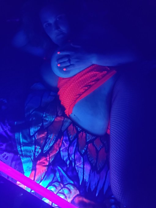 Who wants to see the videos from this set??  #nsfw #blacklight #bigtits #red #cumplaywithme https://t<a href="/tag/nsfw"class="tags">#nsfw</a><a href="/tag/red"class="tags"><span>#red</span></a><a href="/tag/blacklight"class="tags"><span>#blacklight</span></a><a href="/tag/bigtits"class="tags"><span>#bigtits</span></a><a href="/tag/cumplaywithme"class="tags"><span>#cumplaywithme</span></a>