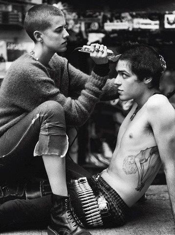 good morning ☕️
bonjour 🌞
bom dia 🤍