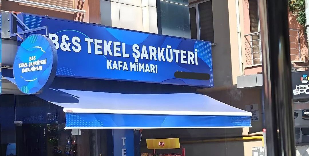 nocontextrakya's tweet photo. Yeni mesleğimi buldum " Kafa Mimarı" https://t.co/NPs5w2zHy5