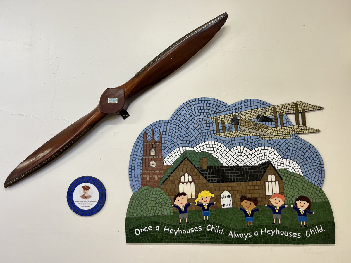 Well done to Year 1 and Year 2 who created this beautiful mosaic with glass artist Patricia Lee.
It celebrates Heyhouses and all pupils, past and present. 
Once a Heyhouses Child, Always a Heyhouses Child.