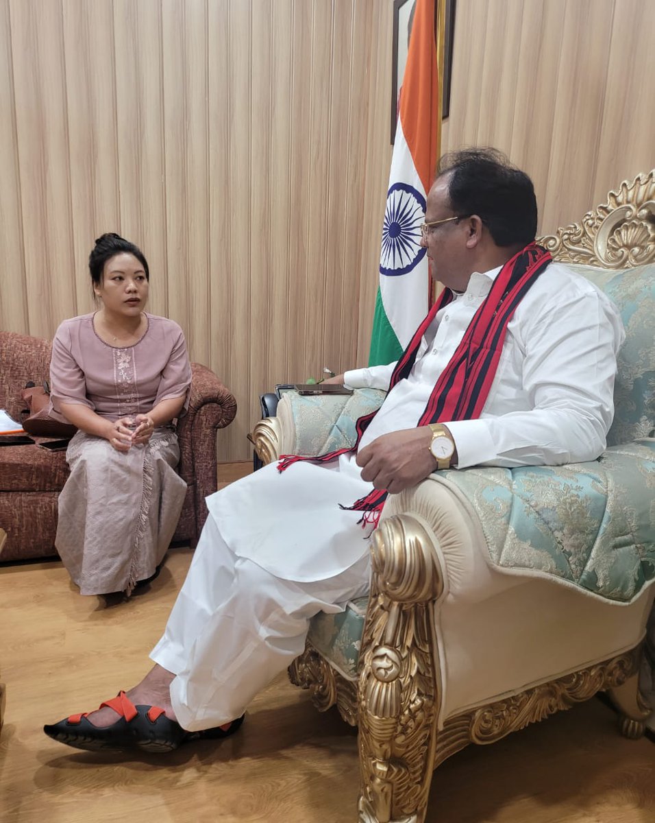 KaiheAwan's tweet photo. Called on Hon'ble Union Minister of State for Minority Affairs, Sir @johnbarlabjp ji at his official residence.
Always an honor to get an opportunity from leaders that you respect highly.
Thank you Sir for showing your great example of service and your time to help our cause.

@AlongImna
