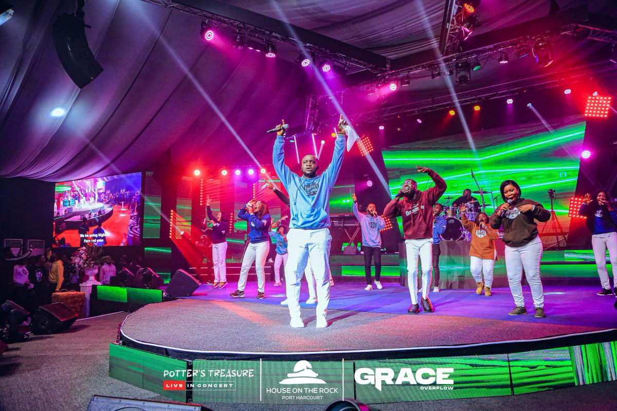HOTRphc's tweet image. The atmosphere was filled with joy as Min. Hanani Orevaoghene Kim, one of our favorite African Praise Leaders from Potter&apos;s Treasure, led one of the incredible African praise mash-up by Potter’s Treasure.

#GraceOverflow
#PottersTreasureLiveInConcert
