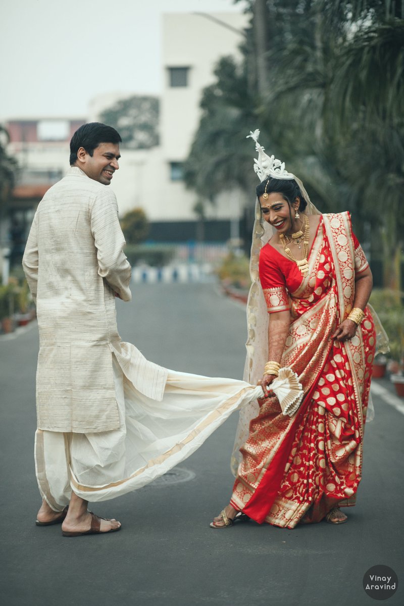 vinayaravind's tweet image. Periodic reminder that I shoot weddings. These are pictures from a wedding I shot in Kolkata some months ago. If you're getting married and like these pictures (insta in bio) and prefer a low-key documentary style, drop me a DM. Would appreciate some retweets also, thank you!