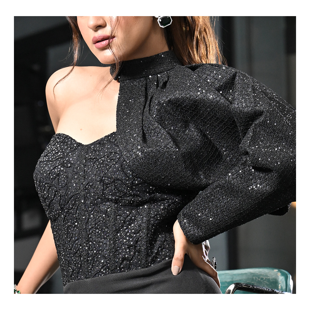 rangoli_india's tweet photo. Embrace the bold attitude with this exquisite black jumpsuit presented by Youve from the house of Rangoli.

#rangoli #youve #fashion #fashionstyle #indianwear #beauty #pret #readytowear https://t.co/TXZEO8mo40