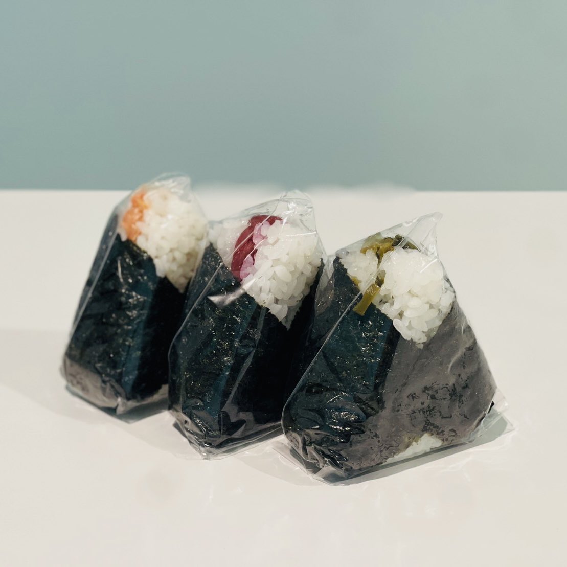 kp_official0523's tweet photo. #毎日ピースチャレンジ

今日はおにぎりを食べました！

💿https://t.co/bp0hm81ZpG

#KingandPrince
#KP5周年
#ピース https://t.co/Va0ZK8QIBR