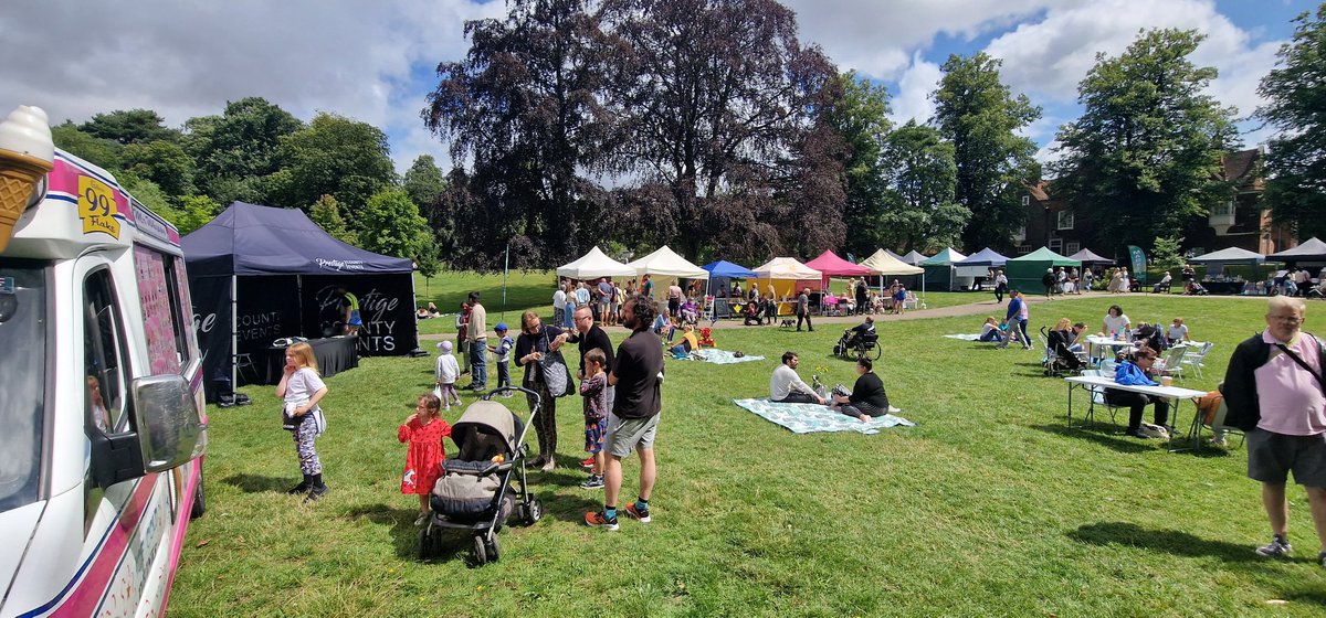 county_events's tweet photo. We just enjoyed another busy #ChristchurchParkMarket on #Sunday in #Ipswich #Suffolk.
Hope to see you all at the next one, August 20th 🥳 https://t.co/po54ZAYD3L