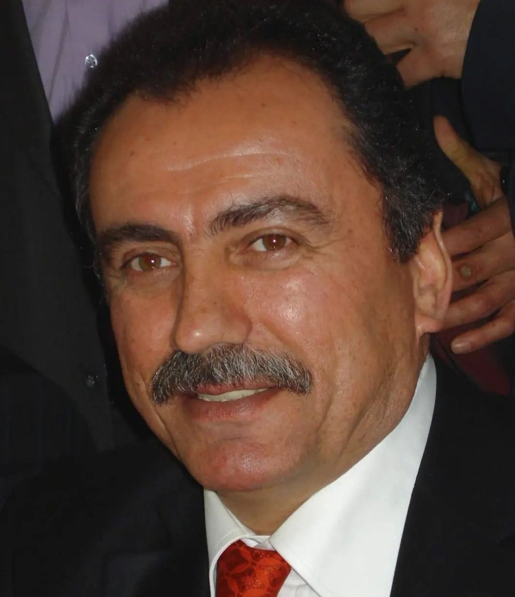 "Vatanı sevmenin çilesini biz çektik, edebiyatını onlar yaptı."

| Muhsin Yazıcıoğlu