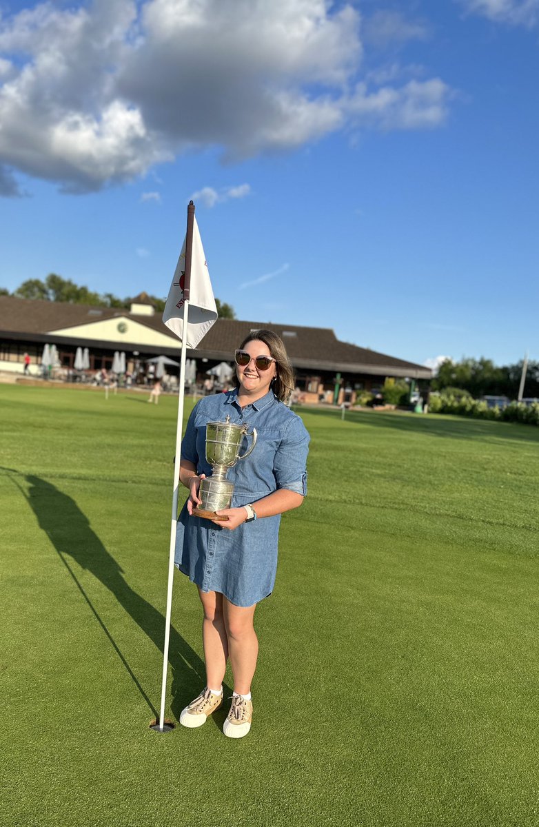 Suzanne Murray tweet media