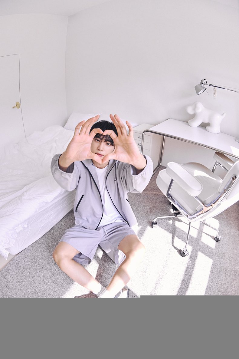 eternallyksw's tweet photo. Sunwoo for Mediheal (gorpcore looks) - unreleased cuts

@WE_THE_BOYZ https://t.co/ohYbchY83R