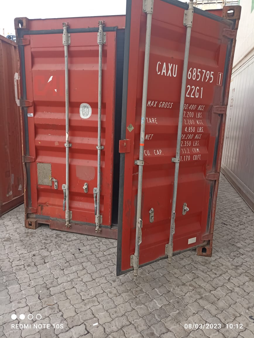 CnurToday's tweet photo. Good clean shipping containers for sale &amp; leasing in Durban / Jhb &amp; Cpt. Contact the best in the industry call CNUR (PTY) LTD on 0310231881 / 0794911723 / https://t.co/Xq7owajPUW / admin@cnursa.co.za https://t.co/zaRblvLK7t