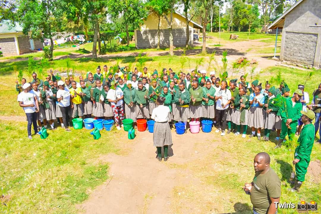 Mrembo na kazi .. Greens minds movement on action .. planting trees for a better tomorrow ..  Nakuru county more program coming..
<a href="/Hon_IreneNjoki/">Hon. Irene Njoki Mrembo</a> <a href="/MamaDoingGood/">MaMa Doing Good</a> <a href="/JeffreyKosgei/">Jeffrey K. Kosgei🇰🇪🇺🇲</a> <a href="/MuriraKinoti/">𝗘𝗡𝗚. 𝗦𝗜𝗟𝗔𝗦 𝗞𝗜𝗡𝗢𝗧𝗜 , 𝗘𝗕𝗦</a> #ClimateBreakdown #Treegrowing #dkfnakuru #water