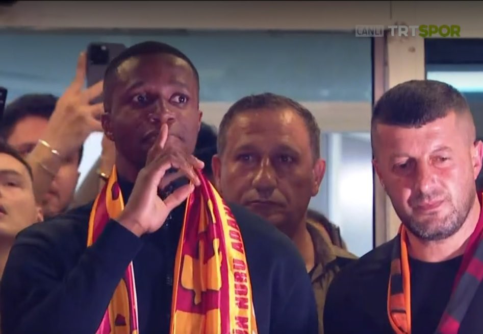 PesindeyizApp's tweet photo. Wilfied Zaha’nın reddettiği kulüpler;

❌ Fenerbahçe
❌ Al Ettifaq
❌ Lazio
❌ Fransız kulüpleri
❌ Crystal Palace

🔗 (Fabrizio Romano) https://t.co/cI3AaxxuUI