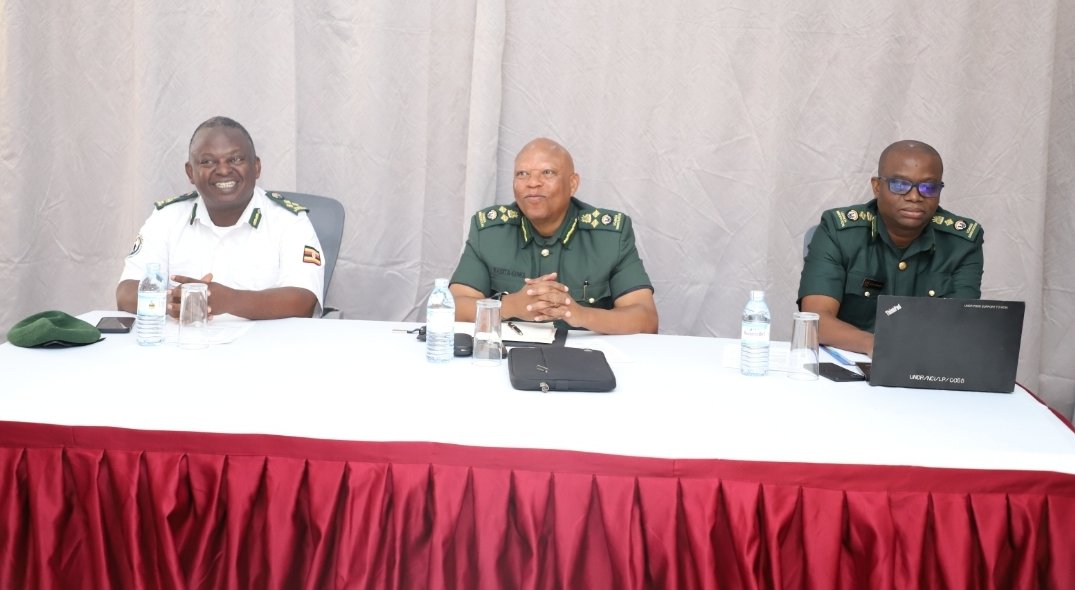 DCICUg's tweet photo. The Director Maj Gen Apollo Kasiita-Gowa has this morning opened a training for Immigration Officers in Western Uganda at Las Vegas Hotel in Customer Care, Border Control and Document Fraud Detection with various professionals facilitating. 1/2 https://t.co/qW5nlqU3lf