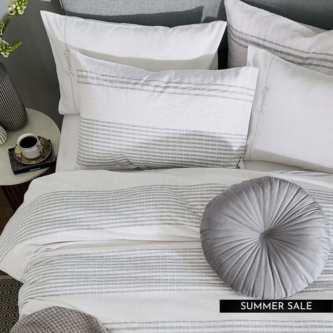 JonesAndTomlin's tweet image. Create blissfully serene interiors with @KatiePiper_ bedding...

Going to bed wrapped in these pure cotton bed sheets is sure to set the tone in any bedroom.

Get your Katie Piper bedding bit.ly/katie-piper-sa…

#KatiePiper #BedSheetCotton #PinkDecor #LoveYourSpace #CalmInterior