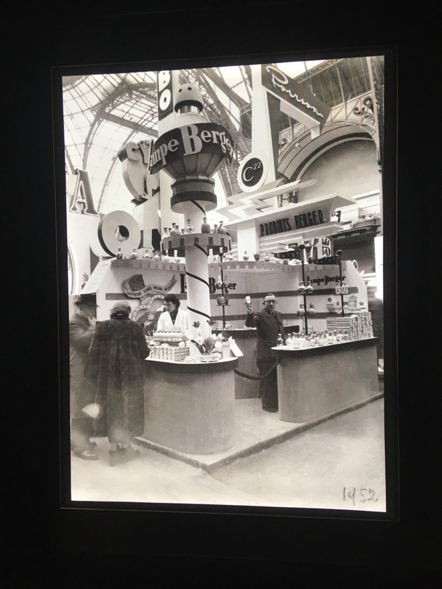 #Histoire 🎞️
« En 1906, Maurice Berger commercialise la 1ère Lampe Hygiénique Berger ‘A Universelle’…»
Découvrez le parcours unique de la #LampeBerger, objet iconique qui a traversé les années, aujourd'hui devenu indispensable pour purifier, parfumer et décorer nos intérieurs.👇