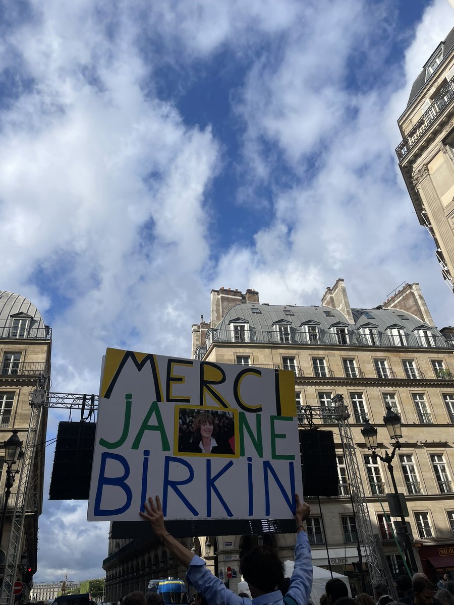 Dernier au revoir à #JaneBirkin 🤍