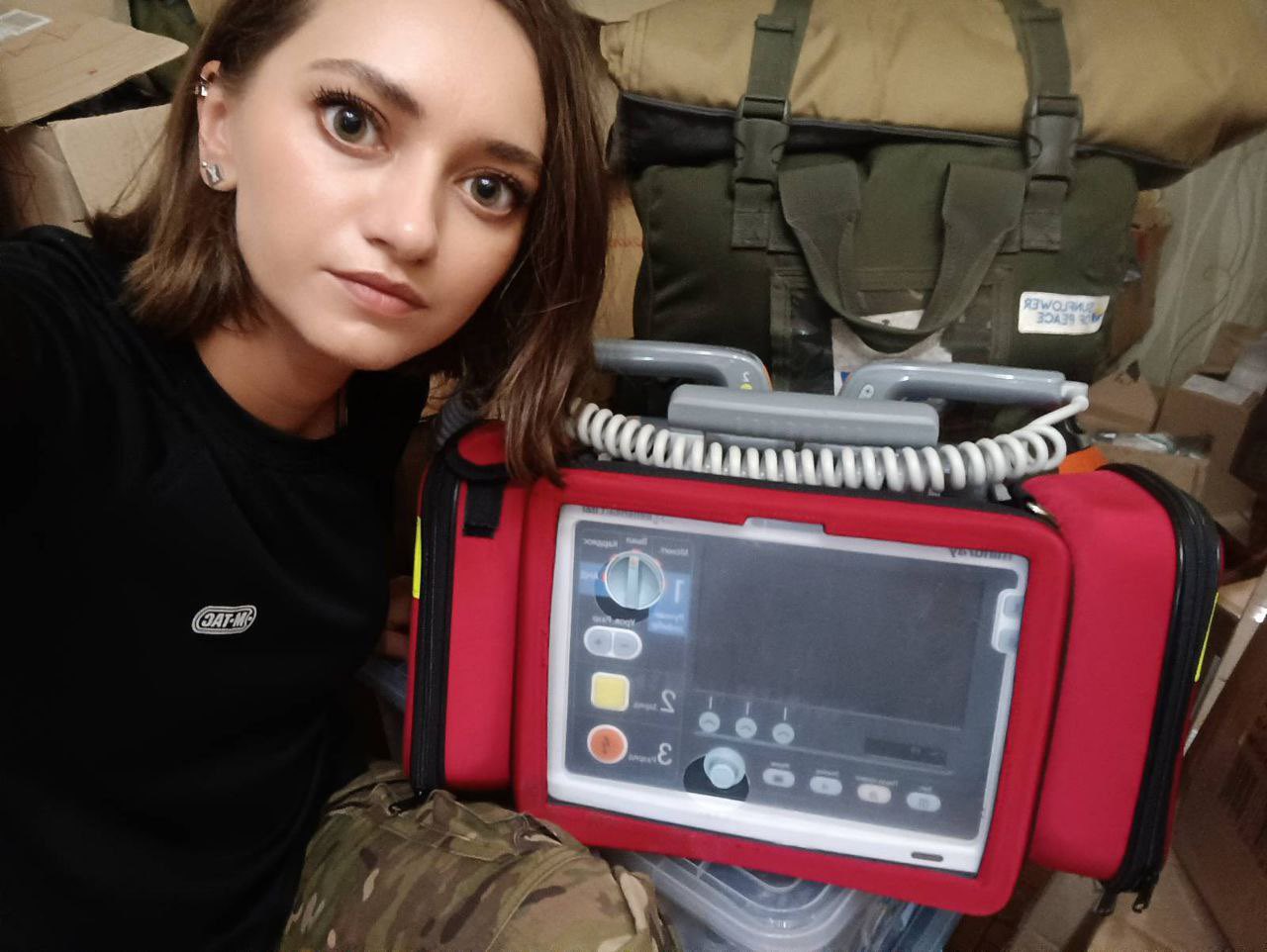 пан шаміль on Twitter: \"Світлана вже отримала дефибрілятор і працює ...