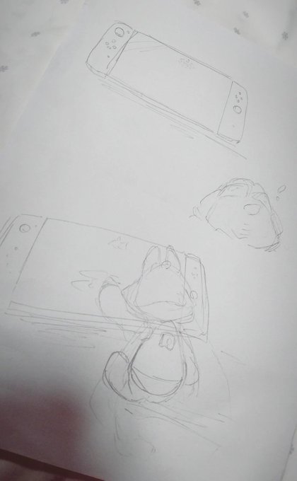 制作を匂わせていた絵本は、実はcotoritoriさんにプレゼントする用のものでした...😂 絵本の下書きやラフたちはこんな感じで、最初は髪飾りを送るようなストーリーを考えていました>rt