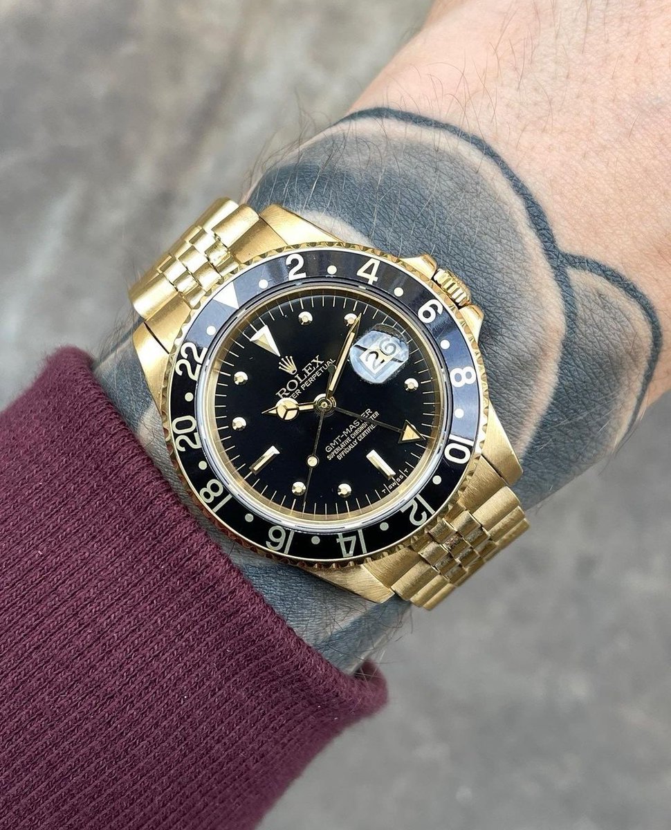 BelleMecanique_'s tweet photo. #Rolex GMT vs Chronographe

🥵🥵🥵

Source 📸: sadtoretto (Instagram) https://t.co/lSgD8VWL2t