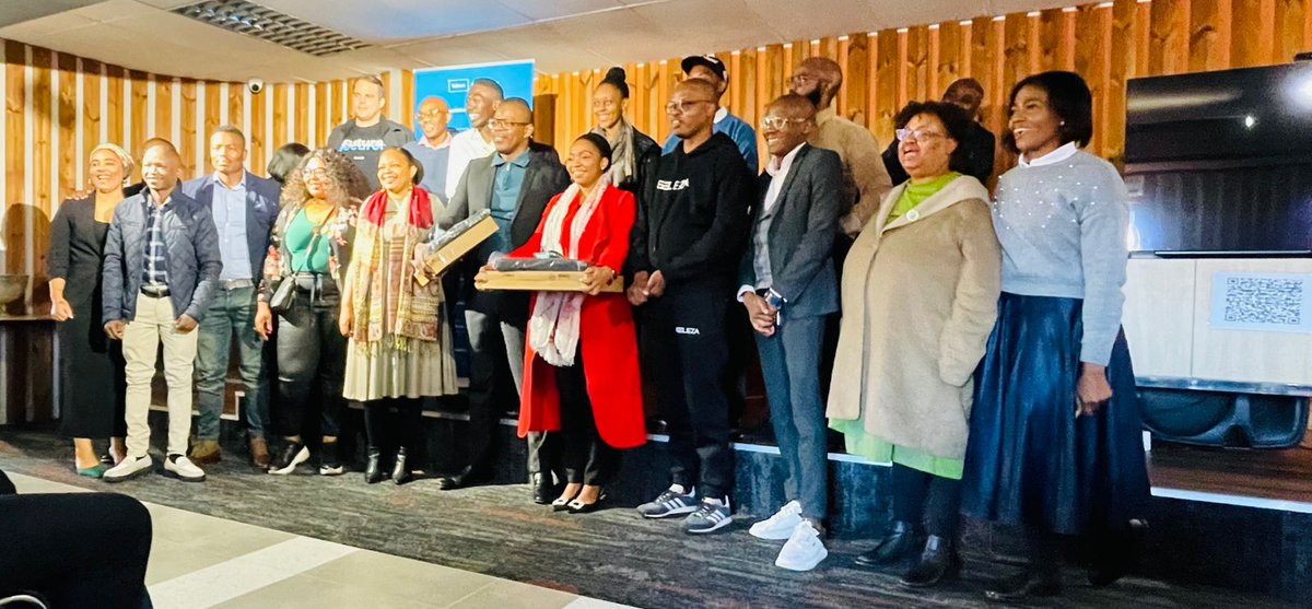 KingDon_za's tweet photo. @kgopab has created tablets for scholars from primary school to secondary school. Very affordable and worth it. 

@TelkomZA is funding the making of their educational apps which come with the tablet🔥

Place your order here https://t.co/hlNhCCtpm9 https://t.co/wjJ0PCPXKk