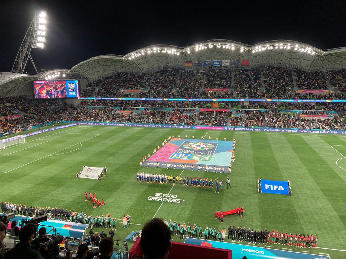 Es geht los: Die DFB-Frauen starten ihre WM-Titelmission gegen Marokko ohne das angeschlagene Duo Lena Oberdorf und Marina Hegering. #FIFAWWC <a href="/SID_Sportnews/">SID</a>