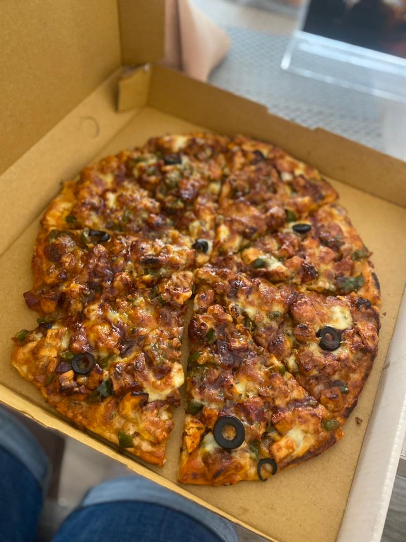 AtuganyreC's tweet photo. You i like piizza 
No one can stoped to eat it https://t.co/QA1vkgq3OY