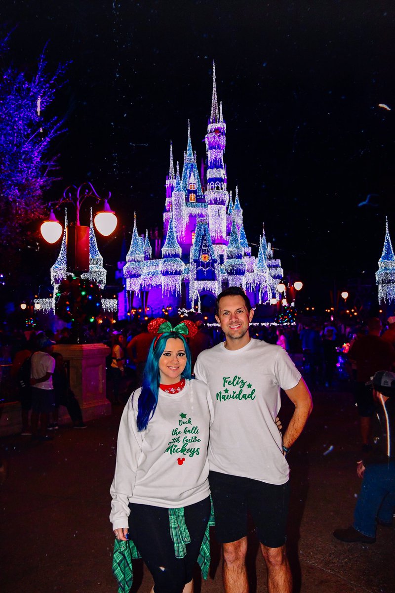 autumnalwayscom's tweet photo. 2 more days to take advantage of Christmas in July!💚Use “CHRISTMASINJULY” at checkout for 25% off Christmas Always!❤️This is your only discount code on festive items pre-Christmas🎄 https://t.co/AgM8NZd6DN https://t.co/NK089vLAOg