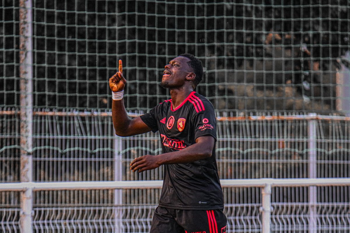 Rodez Aveyron Football tweet media