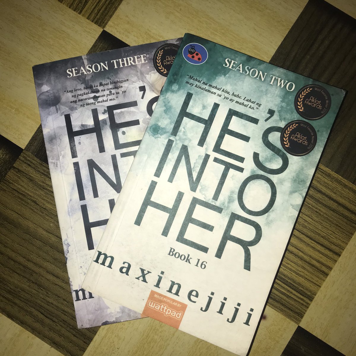 calypsofics's tweet photo. @ksaikiii 75 php each na lang !!
140 pesos if both books bibilhin !!

loc: QC https://t.co/CbW295HqRT