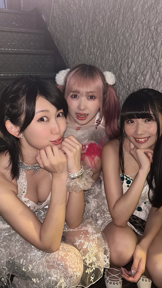 🥊イベント出演🥊
7/29(土)川口たたら祭り
ライブ　バザールステージ　14:55〜15:10　並行物販
シノビスタ　バザールステージ　13:50~14:00
シノビスタ　バザールステージ　16:10~16:20 
✱時間前後有、お早めにお越しください
✱物販以外にもチェキ時間予定してます
x.com/SINOVISTA_1/st…