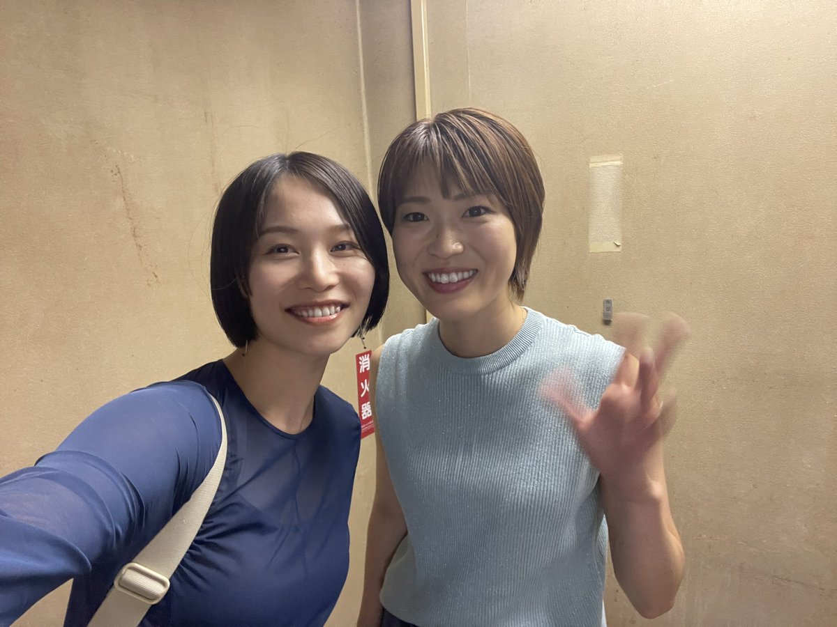 saeyuuk's tweet photo. 近藤晃央さんLIVE最高でした！

近藤さんもバンドメンバーも、お客さんも本当に楽しそうに笑っててそれだけで込み上げてくるものがありました

近藤さんの「楽しかった！」で泣いて、えそらごとにトドメを刺されて、まだ余韻に抉られてます。

改めまして、大好きです💐

 #近藤晃央  
 #VISCOCITY https://t.co/uWlSGl0mOc
