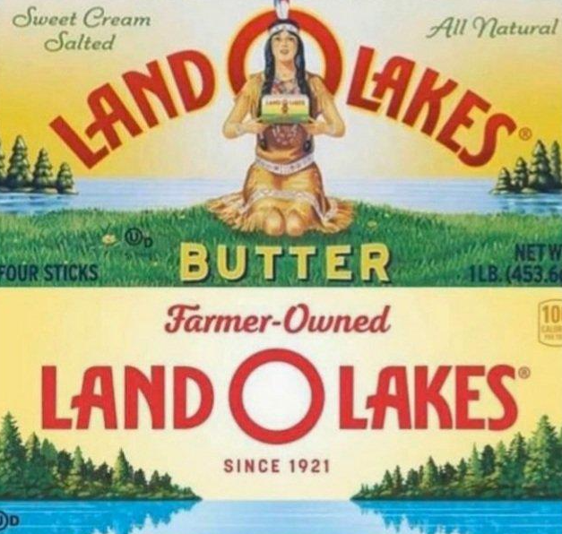 HonzaPalicka's tweet photo. Politicky korektní rebranding vrací úder. Americké máslo Land O´Lakes přišlo o Indiánku. Zatímco aktivisté si krok chválí s tím, že původní obyvatelé nejsou žádné logo a marketingový nástroj, na sociálních sítích se to šíří jako meme s tím, že změna "Remove the Indian, keep the land" (odstranit Indiánku a nechat si zemi) v dějinném kontextu nenabírá úplně nejlepších konotací.