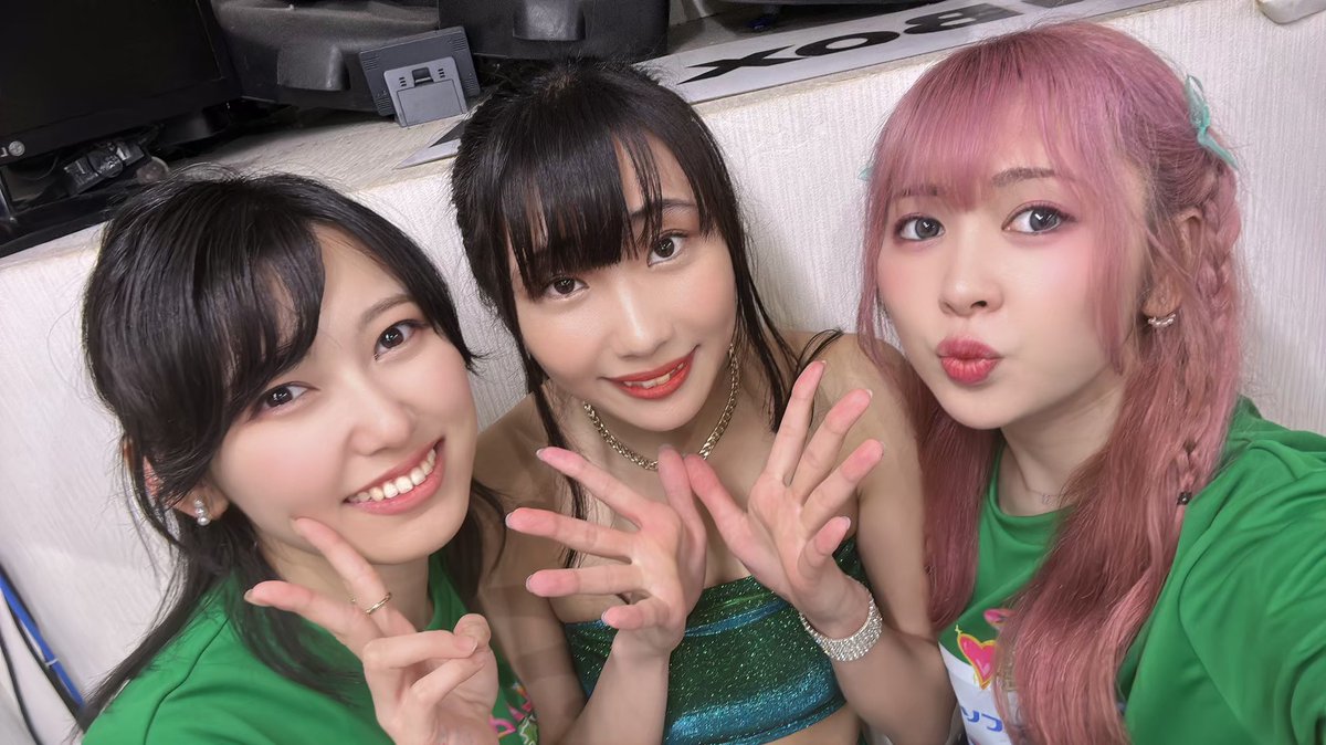 🪽イベント出演🪽
7/30(日)川口たたら祭り
シノビスタ　バザールステージ　11:30~11:40
シノビスタ　メインステージ　12:30~12:45
シノビスタ　バザールステージ　14:10~14:20　仮
✱時間前後有、お早めにお越しください
✱物販以外にもチェキ時間の予定有。