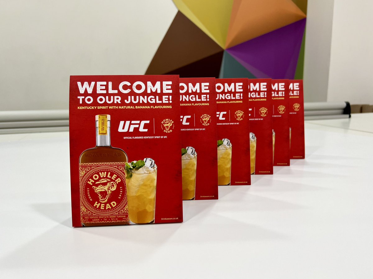 Desktop tent cards, digitally printed onto 400gsm stock and matt laminated. 

#DigitalPrint #LargeFormatPrinting #Bermondsey #SE1 #Colourpoint #LondonSE1 #ExhibitionGraphics #Printing #PrintedByColourpoint #TentCard #PointOfSale