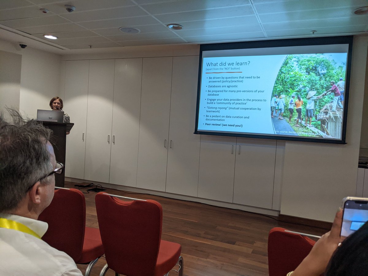 What does it take to actually create an #openaccess large-scale data set? If we want to build insights for #policy, we need to collaborate on standardizing our hard earned and important data! Thank you for this introduction to #WILDMEAT, Lauren Coad! #ICCB2023