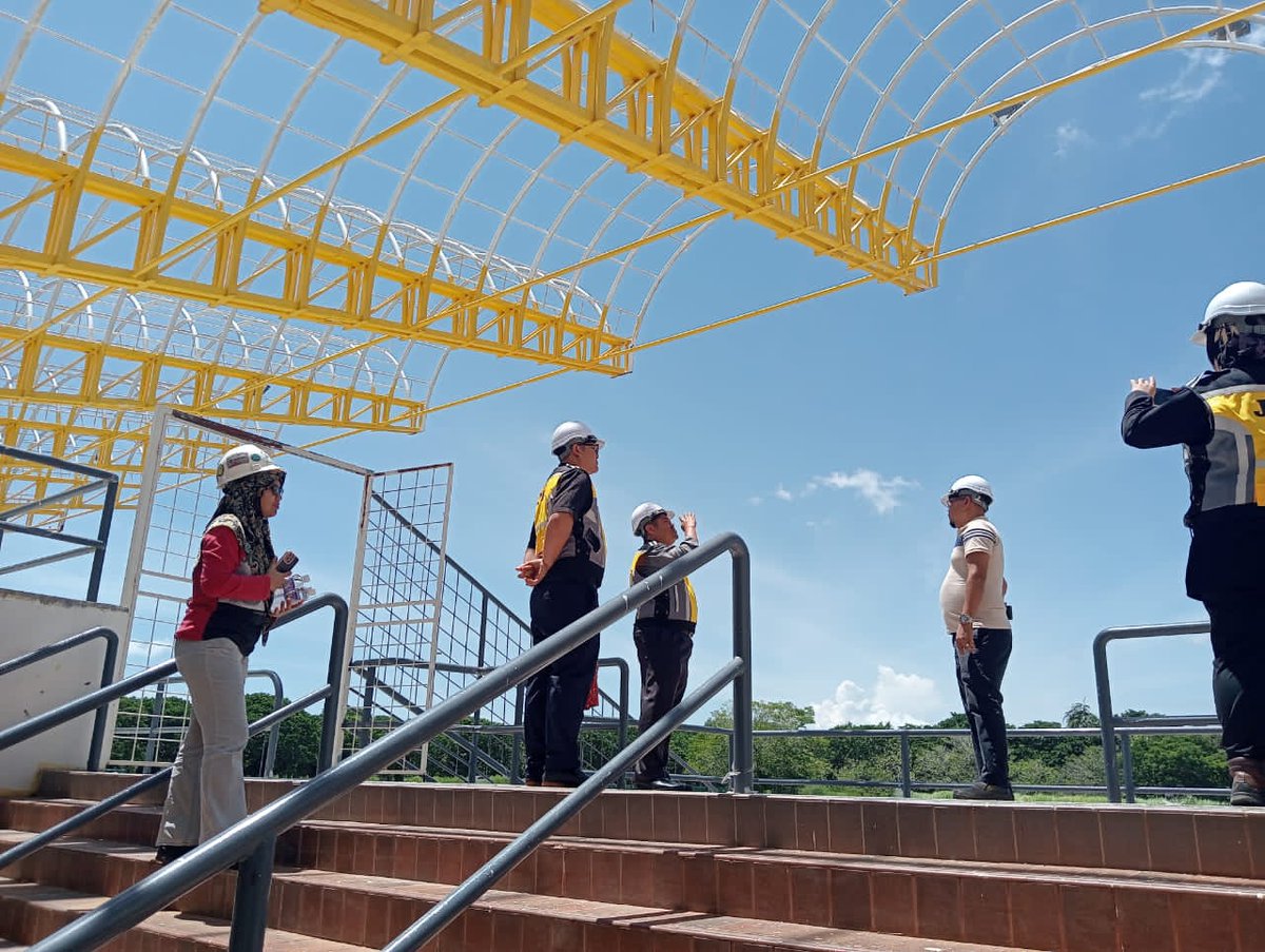 24hb Julai 2023 Labuan, Tinjauan Pengarah JKR WP Labuan ke tapak Projek Naiktaraf Kompleks Belia Dan Sukan Labuan.